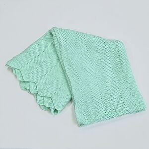 Auqa zigzag edge crochet afghan